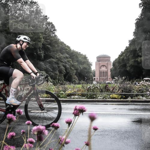 13.09.2026 - Stadtparktriathlon H.Heesch http://msf.ph/oto/10288513 13.09.2026 12:46:01 Radfahren 1228, 1242, 1245, 1248, 1261, 1282 meine-sportfotos.de