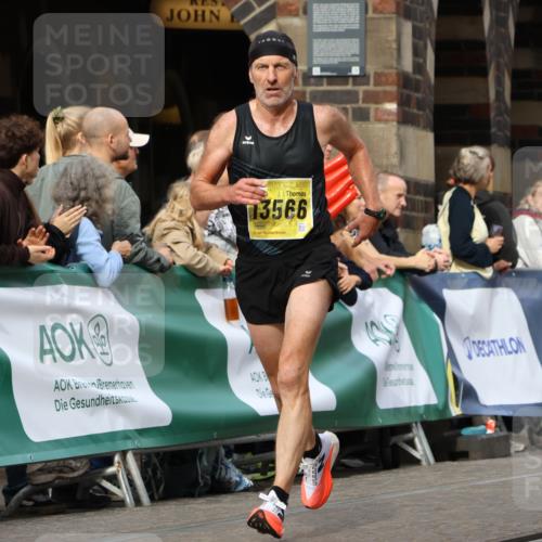 13.09.2026 - 21. swb-Marathon Bremen Strokosch-Dieckow http://msf.ph/oto/10288527 13.09.2026 10:40:40 Ziel 11373, 13616, 10575, 11903, 12477 meine-sportfotos.de