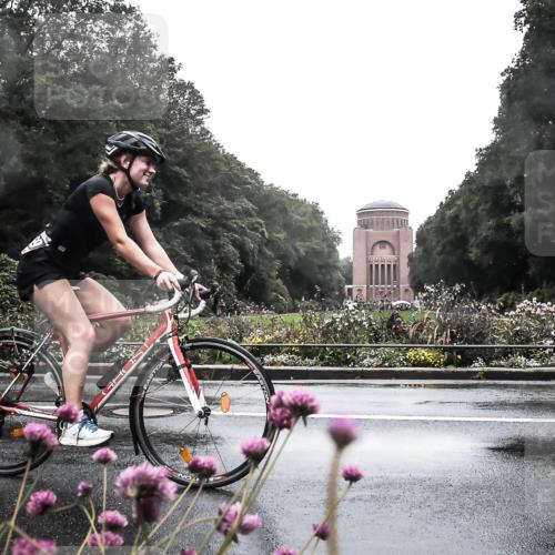 13.09.2026 - Stadtparktriathlon H.Heesch http://msf.ph/oto/10288531 13.09.2026 12:46:12 Radfahren 1052, 1082, 1158, 1269 meine-sportfotos.de