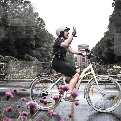 13.09.2026 - Stadtparktriathlon H.Heesch http://msf.ph/oto/10288538 13.09.2026 12:46:14 Radfahren 1052, 1082, 1158, 1269 meine-sportfotos.de