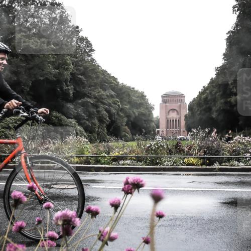 13.09.2026 - Stadtparktriathlon H.Heesch http://msf.ph/oto/10288556 13.09.2026 12:46:28 Radfahren 1101, 1115, 1140, 1193 meine-sportfotos.de