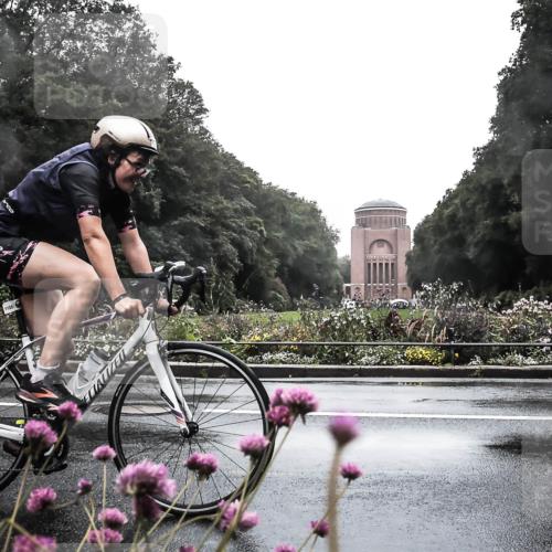 13.09.2026 - Stadtparktriathlon H.Heesch http://msf.ph/oto/10288567 13.09.2026 12:46:34 Radfahren 1076, 1108, 1111, 1149, 1179, 1299 meine-sportfotos.de