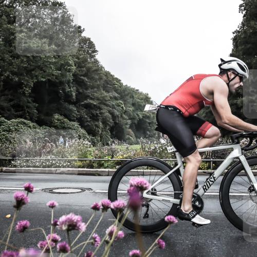 13.09.2026 - Stadtparktriathlon H.Heesch http://msf.ph/oto/10288569 13.09.2026 11:35:34 Radfahren 918, 941 meine-sportfotos.de