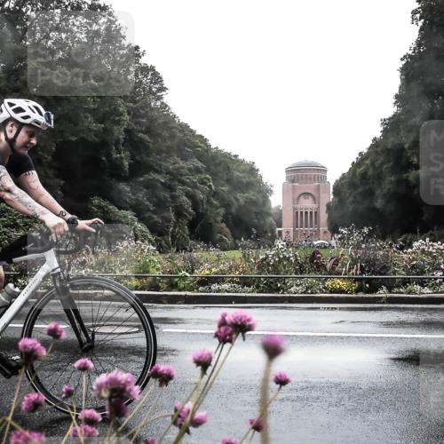 13.09.2026 - Stadtparktriathlon H.Heesch http://msf.ph/oto/10288588 13.09.2026 12:46:42 Radfahren 1072, 1083, 1146, 1152, 1273, 1294 meine-sportfotos.de