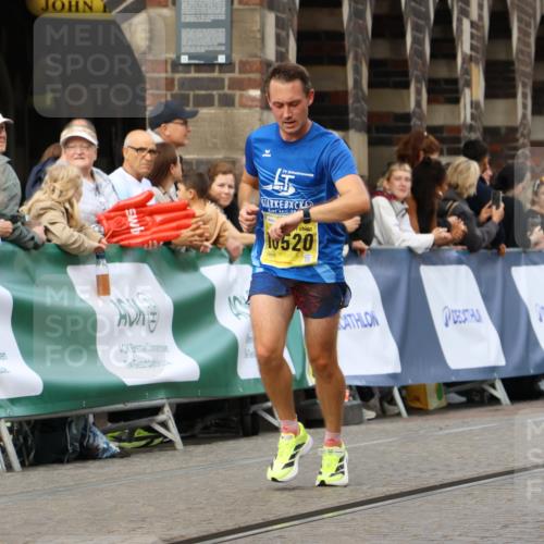 13.09.2026 - 21. swb-Marathon Bremen Strokosch-Dieckow http://msf.ph/oto/10288596 13.09.2026 10:40:45 Ziel 11373, 13563, 13566, 13616, 10575, 11903, 12477 meine-sportfotos.de