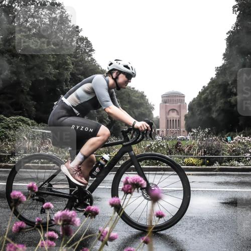 13.09.2026 - Stadtparktriathlon H.Heesch http://msf.ph/oto/10288598 13.09.2026 12:46:45 Radfahren 1072, 1083, 1114, 1146, 1273, 1294 meine-sportfotos.de