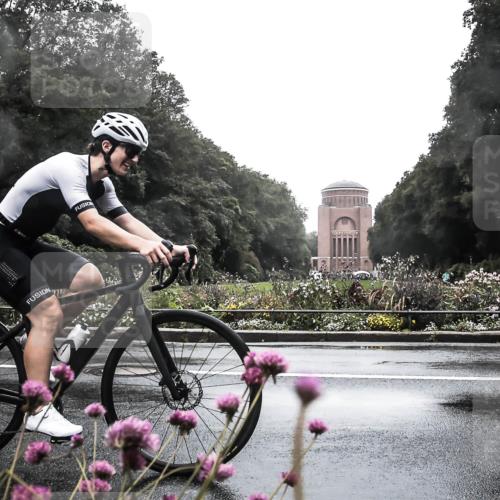 13.09.2026 - Stadtparktriathlon H.Heesch http://msf.ph/oto/10288607 13.09.2026 12:46:48 Radfahren 1072, 1114, 1214, 1294 meine-sportfotos.de