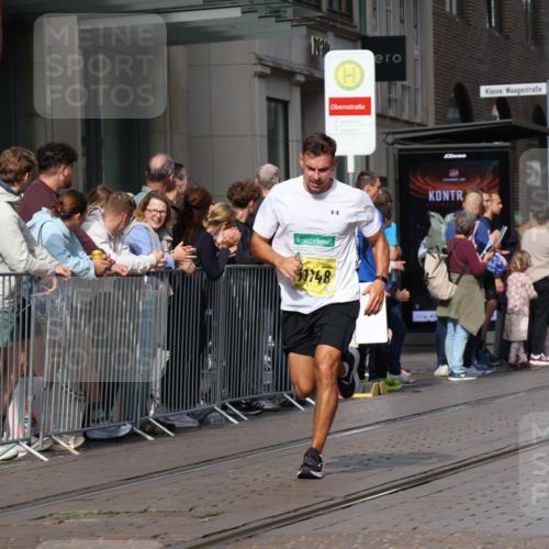13.09.2026 - 21. swb-Marathon Bremen Strokosch-Dieckow http://msf.ph/oto/10288614 13.09.2026 10:44:19 Ziel 10454, 10806, 10861, 11438, 11615, 11692, 11704, 12425, 12473, 10342, 10956, 11108, 11148, 11644, 11758, 13538 meine-sportfotos.de