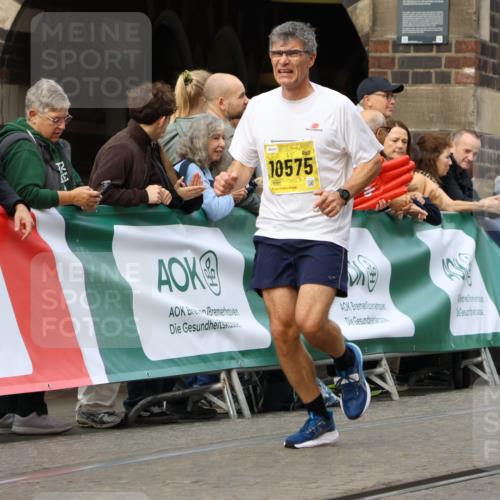 13.09.2026 - 21. swb-Marathon Bremen Strokosch-Dieckow http://msf.ph/oto/10288638 13.09.2026 10:40:55 Ziel 10520, 11373, 13563, 13566, 13616, 11201, 12209 meine-sportfotos.de