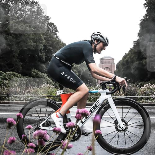13.09.2026 - Stadtparktriathlon H.Heesch http://msf.ph/oto/10288644 13.09.2026 12:47:11 Radfahren 1174, 1262 meine-sportfotos.de