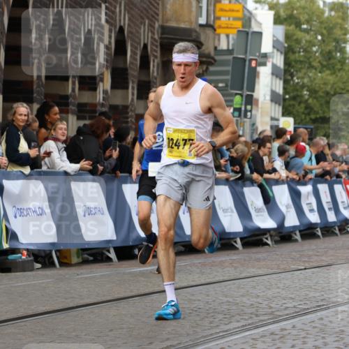 13.09.2026 - 21. swb-Marathon Bremen Strokosch-Dieckow http://msf.ph/oto/10288658 13.09.2026 10:41:01 Ziel 10520, 10575, 13563, 13566, 11077, 11201 meine-sportfotos.de