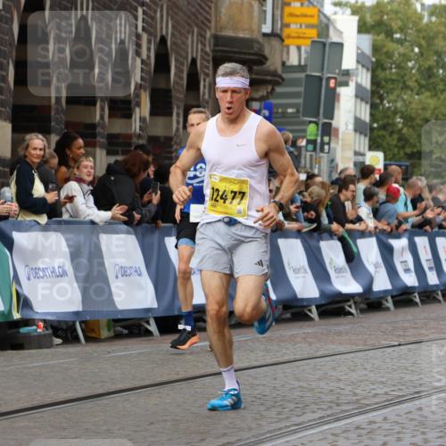 13.09.2026 - 21. swb-Marathon Bremen Strokosch-Dieckow http://msf.ph/oto/10288665 13.09.2026 10:41:01 Ziel 10520, 10575, 13563, 13566, 11077, 11201 meine-sportfotos.de