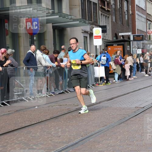 13.09.2026 - 21. swb-Marathon Bremen Strokosch-Dieckow http://msf.ph/oto/10288691 13.09.2026 10:44:28 Ziel 10266, 10628, 10735, 10861, 11615, 11692, 11704, 12302, 12425, 12473, 10454, 10806, 10956, 11108, 11148, 11438, 11644, 11758 meine-sportfotos.de
