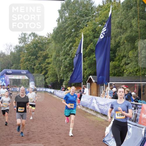 13.09.2026 - Airport Race Dennis Weichert http://msf.ph/oto/10288702 13.09.2026 10:30:22 Ziel 4064, 4097, 4100, 4130, 5067, 5156, 5266, 5267, 5296, 5307, 5390, 5406, 5416, 5419, 5471 meine-sportfotos.de
