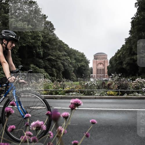 13.09.2026 - Stadtparktriathlon H.Heesch http://msf.ph/oto/10288748 13.09.2026 11:37:10 Radfahren 786, 788, 915 meine-sportfotos.de