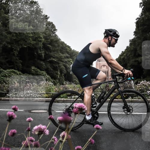 13.09.2026 - Stadtparktriathlon H.Heesch http://msf.ph/oto/10288758 13.09.2026 11:37:19 Radfahren 761, 864, 906, 911, 926 meine-sportfotos.de