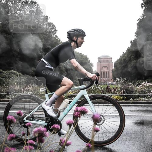 13.09.2026 - Stadtparktriathlon H.Heesch http://msf.ph/oto/10288814 13.09.2026 12:49:03 Radfahren 1069, 1093, 1099, 1116, 1234, 1263 meine-sportfotos.de