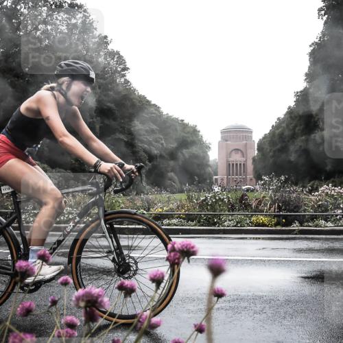 13.09.2026 - Stadtparktriathlon H.Heesch http://msf.ph/oto/10288832 13.09.2026 12:49:11 Radfahren 1118, 1253, 1283 meine-sportfotos.de