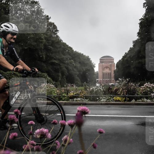 13.09.2026 - Stadtparktriathlon H.Heesch http://msf.ph/oto/10288838 13.09.2026 11:38:25 Radfahren 589, 745, 874 meine-sportfotos.de