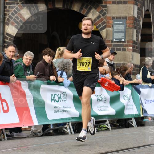 13.09.2026 - 21. swb-Marathon Bremen Strokosch-Dieckow http://msf.ph/oto/10288839 13.09.2026 10:41:21 Ziel 11201, 11903, 12209, 12477, 11628, 11944, 12442, 13520, 13600 meine-sportfotos.de