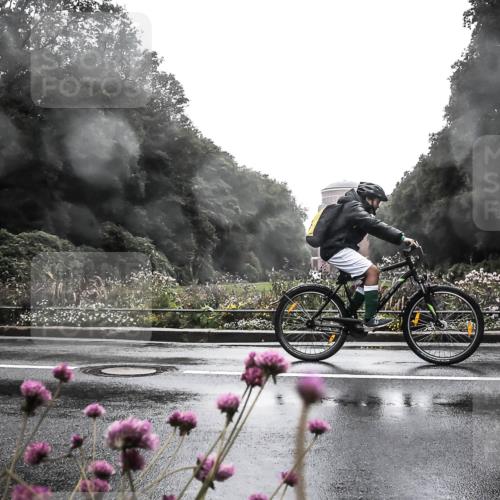 13.09.2026 - Stadtparktriathlon H.Heesch http://msf.ph/oto/10288844 13.09.2026 12:49:16 Radfahren 1253 meine-sportfotos.de