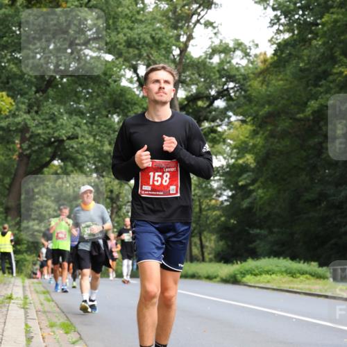 13.09.2026 - 21. swb-Marathon Bremen TobiasT http://msf.ph/oto/10288869 13.09.2026 12:26:32 Laufen 158, 21, 245 meine-sportfotos.de