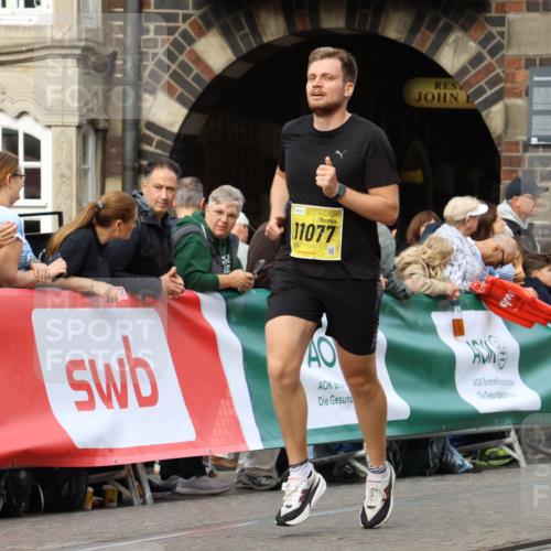 13.09.2026 - 21. swb-Marathon Bremen Strokosch-Dieckow http://msf.ph/oto/10288890 13.09.2026 10:41:21 Ziel 11201, 11903, 12209, 12477, 11628, 11944, 12442, 13520, 13600 meine-sportfotos.de