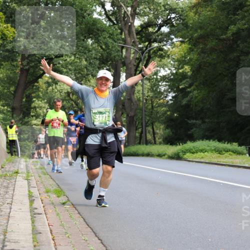 13.09.2026 - 21. swb-Marathon Bremen TobiasT http://msf.ph/oto/10288893 13.09.2026 12:26:35 Laufen 194, 3171 meine-sportfotos.de