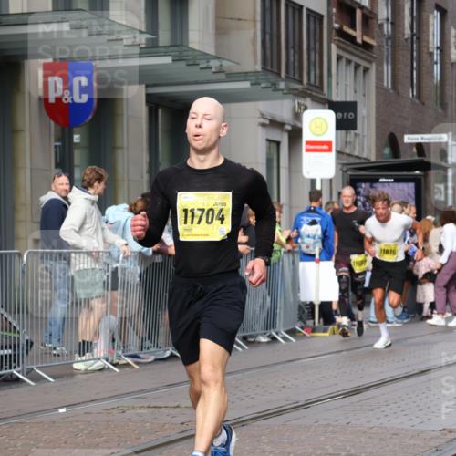 13.09.2026 - 21. swb-Marathon Bremen Strokosch-Dieckow http://msf.ph/oto/10288918 13.09.2026 10:44:38 Ziel 10096, 10214, 10266, 10628, 10735, 11692, 11704, 12302, 12425, 13591, 10454, 10806, 10861, 10956, 11148, 11438, 11615, 11704, 12473 meine-sportfotos.de