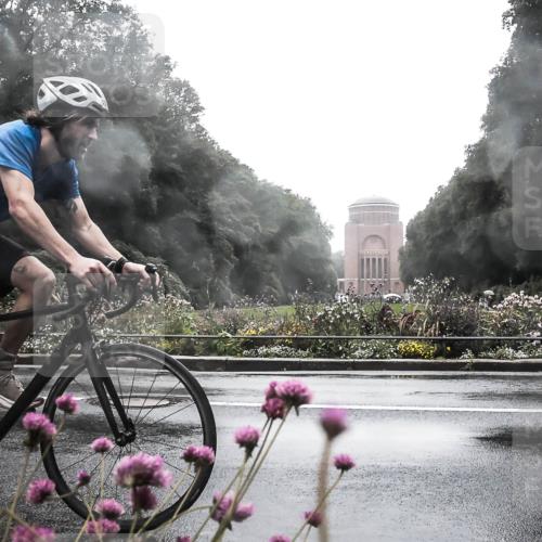 13.09.2026 - Stadtparktriathlon H.Heesch http://msf.ph/oto/10288940 13.09.2026 12:50:00 Radfahren 1089, 1177, 1210, 1300 meine-sportfotos.de