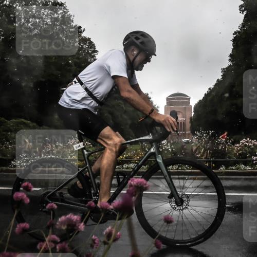 13.09.2026 - Stadtparktriathlon H.Heesch http://msf.ph/oto/10288942 13.09.2026 11:39:43 Radfahren 618, 636, 838, 858, 869, 873 meine-sportfotos.de