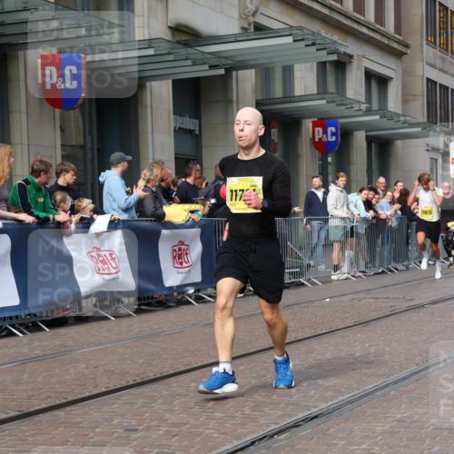 13.09.2026 - 21. swb-Marathon Bremen Strokosch-Dieckow http://msf.ph/oto/10288950 13.09.2026 10:44:39 Ziel 10096, 10214, 10266, 10628, 10735, 11692, 12302, 12425, 13591, 10454, 10806, 10861, 10956, 11148, 11438, 11615, 11704, 12473 meine-sportfotos.de
