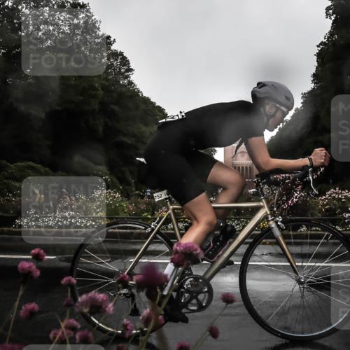 13.09.2026 - Stadtparktriathlon H.Heesch http://msf.ph/oto/10288983 13.09.2026 11:40:01 Radfahren 752, 785, 842, 857, 935 meine-sportfotos.de