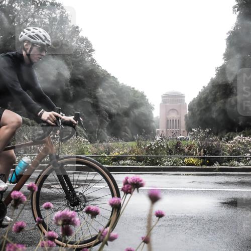 13.09.2026 - Stadtparktriathlon H.Heesch http://msf.ph/oto/10288992 13.09.2026 12:50:23 Radfahren 1080, 1094, 1144, 1150, 1249 meine-sportfotos.de