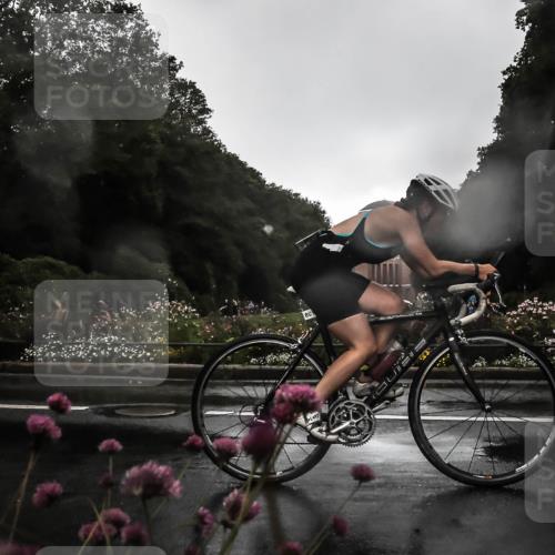 13.09.2026 - Stadtparktriathlon H.Heesch http://msf.ph/oto/10289030 13.09.2026 11:40:18 Radfahren 801, 807, 818, 863 meine-sportfotos.de