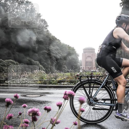 13.09.2026 - Stadtparktriathlon H.Heesch http://msf.ph/oto/10289065 13.09.2026 12:51:06 Radfahren 1097, 1113, 1139, 1141, 1167, 1216, 1219 meine-sportfotos.de