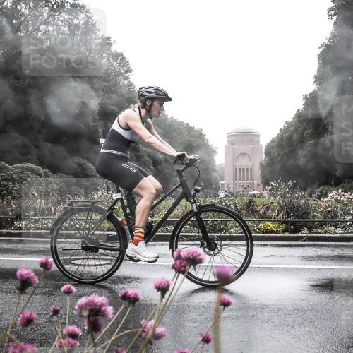 13.09.2026 - Stadtparktriathlon H.Heesch http://msf.ph/oto/10289077 13.09.2026 12:51:08 Radfahren 1097, 1113, 1141, 1167, 1216, 1295 meine-sportfotos.de