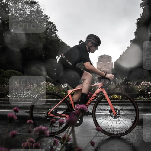 13.09.2026 - Stadtparktriathlon H.Heesch http://msf.ph/oto/10289093 13.09.2026 11:40:58 Radfahren 594, 755, 765, 766 meine-sportfotos.de