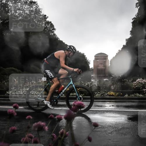 13.09.2026 - Stadtparktriathlon H.Heesch http://msf.ph/oto/10289104 13.09.2026 11:41:04 Radfahren 594, 700, 765, 770, 885 meine-sportfotos.de