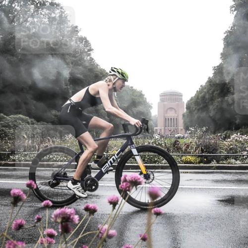 13.09.2026 - Stadtparktriathlon H.Heesch http://msf.ph/oto/10289111 13.09.2026 12:51:33 Radfahren 1073, 1077, 1117, 1239, 1278 meine-sportfotos.de
