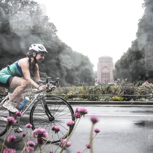 13.09.2026 - Stadtparktriathlon H.Heesch http://msf.ph/oto/10289177 13.09.2026 12:52:05 Radfahren 1079, 1119, 1287 meine-sportfotos.de