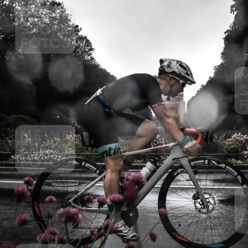 13.09.2026 - Stadtparktriathlon H.Heesch http://msf.ph/oto/10289198 13.09.2026 11:42:06 Radfahren 771, 814, 820, 927 meine-sportfotos.de