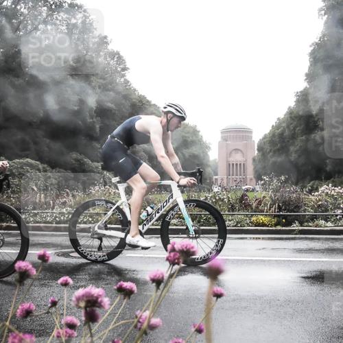 13.09.2026 - Stadtparktriathlon H.Heesch http://msf.ph/oto/10289221 13.09.2026 12:52:26 Radfahren 1104, 1169, 1229, 1233, 1247, 1302, 1307 meine-sportfotos.de