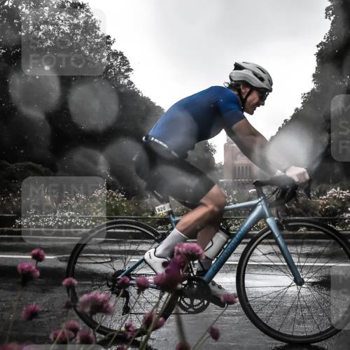 13.09.2026 - Stadtparktriathlon H.Heesch http://msf.ph/oto/10289256 13.09.2026 11:42:34 Radfahren 821, 862, 879, 920, 941 meine-sportfotos.de