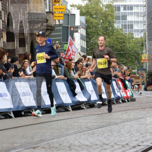 13.09.2026 - 21. swb-Marathon Bremen Strokosch-Dieckow http://msf.ph/oto/10289292 13.09.2026 10:42:29 Ziel 11895, 12426, 13585, 13621, 10312, 10816, 11779, 12281 meine-sportfotos.de