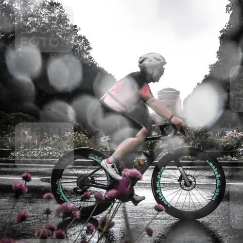 13.09.2026 - Stadtparktriathlon H.Heesch http://msf.ph/oto/10289346 13.09.2026 11:43:34 Radfahren 796, 812, 847, 937 meine-sportfotos.de