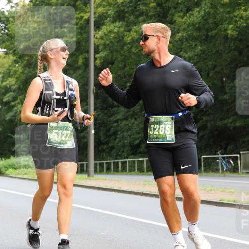 13.09.2026 - 21. swb-Marathon Bremen TobiasT http://msf.ph/oto/10289349 13.09.2026 12:28:09 Laufen 5127, 21, 3266, 2, 126 meine-sportfotos.de