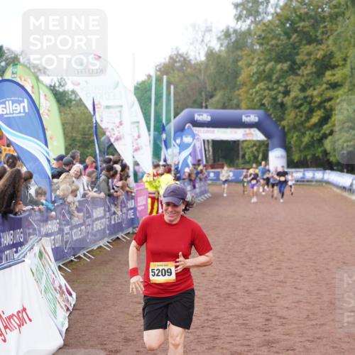 13.09.2026 - Airport Race Dennis Weichert http://msf.ph/oto/10289367 13.09.2026 10:30:58 Ziel  meine-sportfotos.de