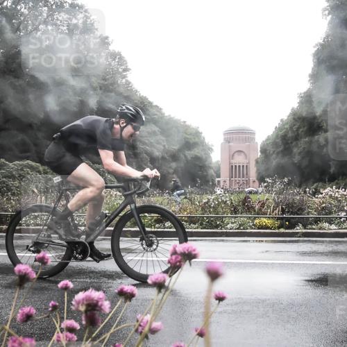 13.09.2026 - Stadtparktriathlon H.Heesch http://msf.ph/oto/10289379 13.09.2026 12:54:02 Radfahren 1078, 1084, 1214, 1248, 1294 meine-sportfotos.de