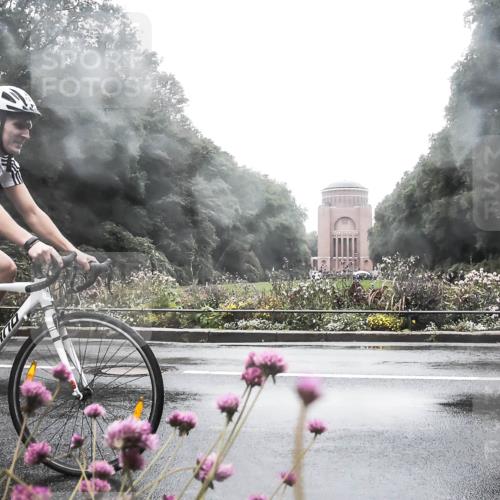 13.09.2026 - Stadtparktriathlon H.Heesch http://msf.ph/oto/10289392 13.09.2026 12:54:11 Radfahren 1137, 1138, 1211, 1289 meine-sportfotos.de